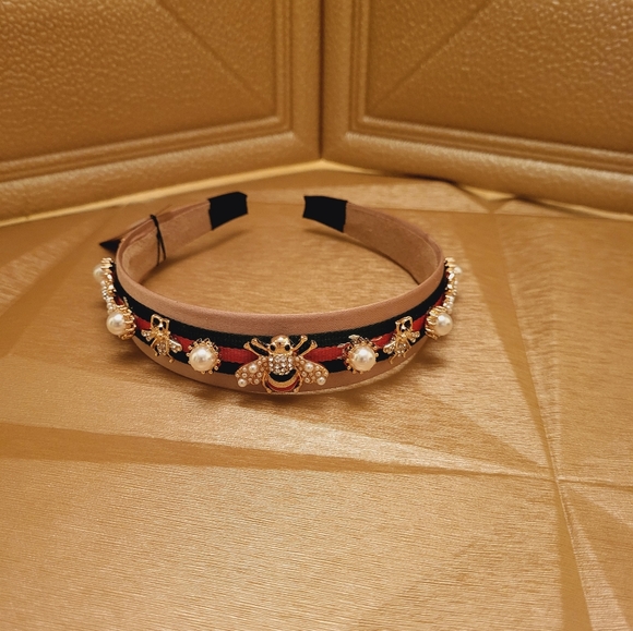 Designer Inspired Tan Embellished Headband. FINAL PRICE - Picture 2 of 3